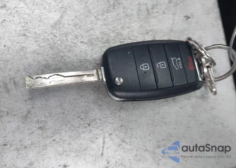 2020 Kia Soul Lx z USA, uszkodzony, nr VIN KNDJ23AU5L7036599